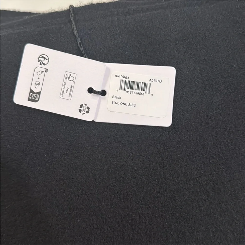 Alo Yoga Merino Wool Oversized Scarf (NWT) black